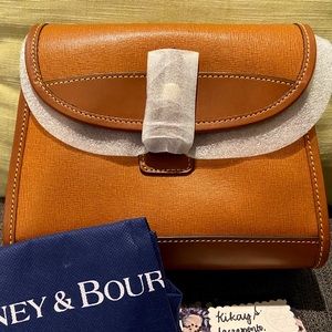 Dooney and Bourke Flap Croasbody